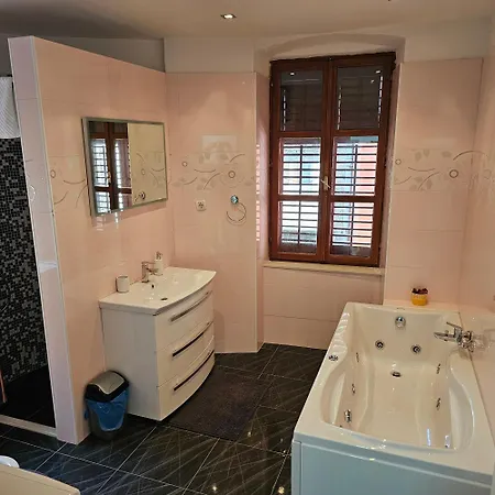 Jadran - 2 Bedroom Apt For 6 People Zadar Exterior foto